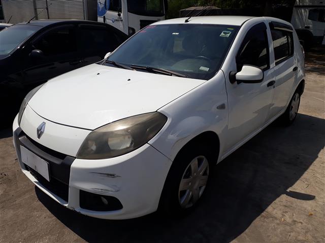 CHEVROLET - CORSA - 2010/2011 - Branca - R$ 35.500,00 - Auto Mais Veículos