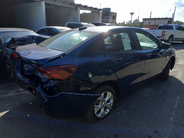 Chevrolet Aveo é novo hatch mais barato que o Onix e dispensa